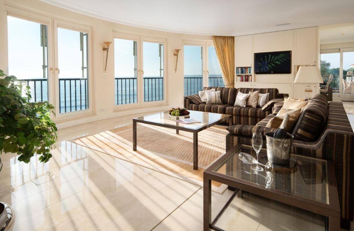 Hotel Gran BelVeder Scharbeutz Buitenkant foto
