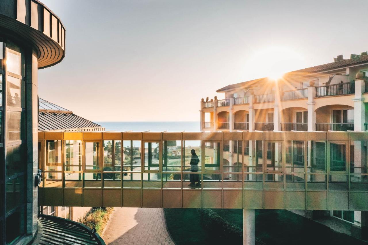 Hotel Gran BelVeder Scharbeutz Buitenkant foto